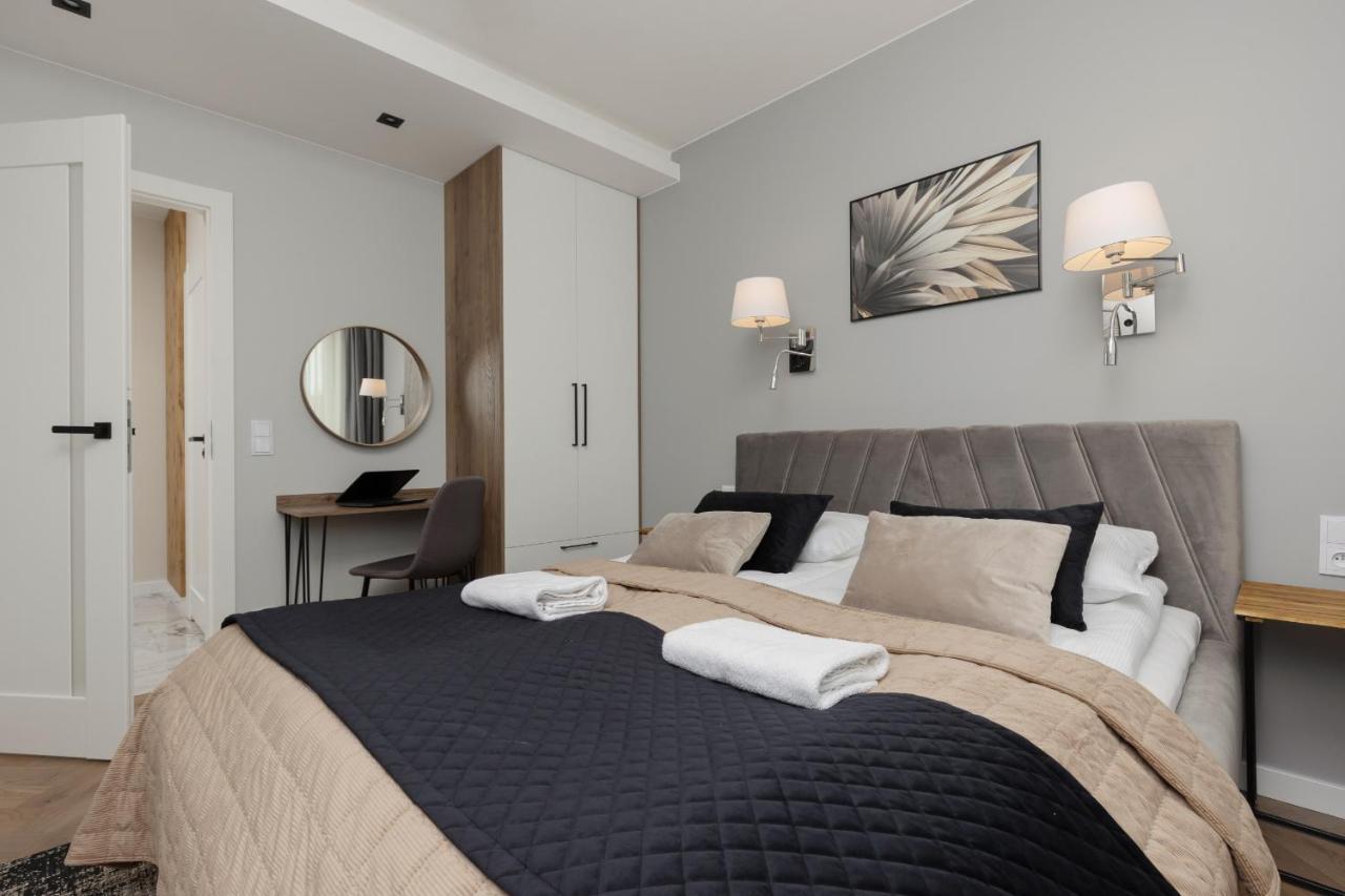 Stunning Family Apartment Ursynow With Parking & Balcony By Noclegi Renters Warsaw Luaran gambar